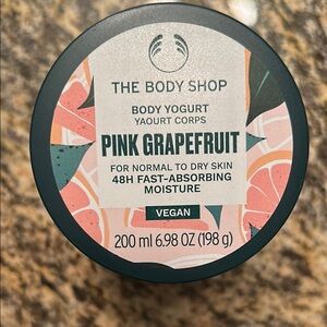 The Body Shop Pink Grapefruit Body Yogurt